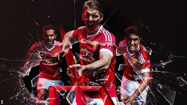 Manchester United PLC Announces Renewal of Adidas Partnership